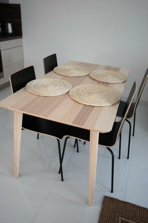 Holiday Apartman With Free Parking Győr Extérieur photo