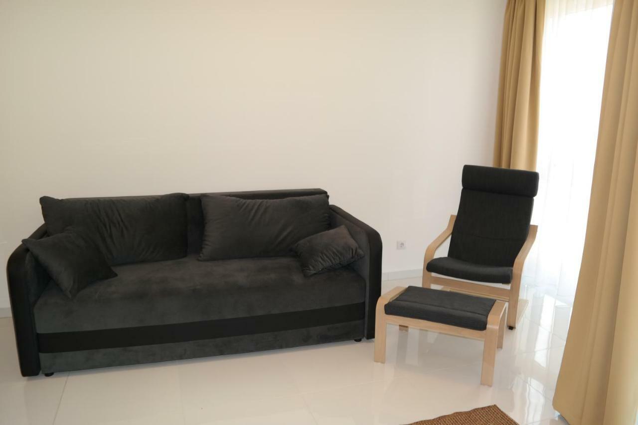 Holiday Apartman With Free Parking Győr Extérieur photo
